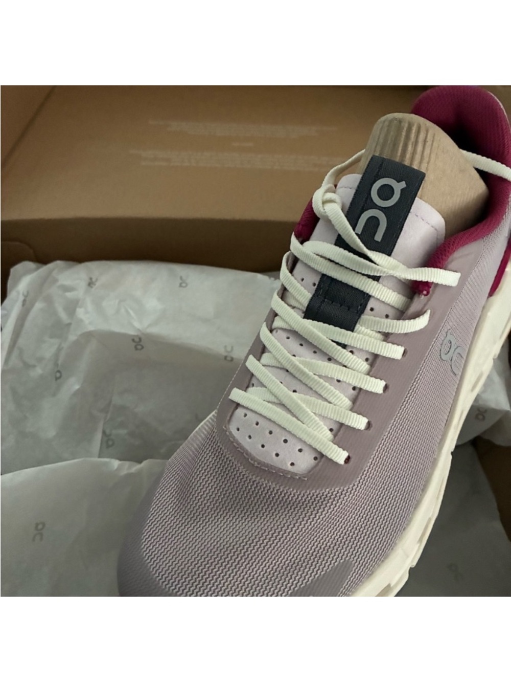 On Running Cloud Women’s Running Shoe - Mauve/Pink